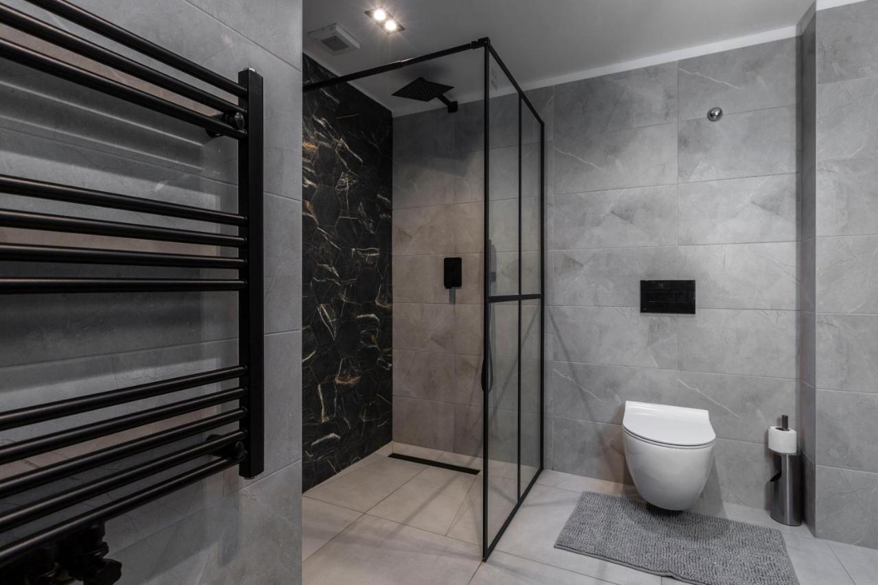 Exclusive New York Residence In The Heart Of Boedapest Buitenkant foto
